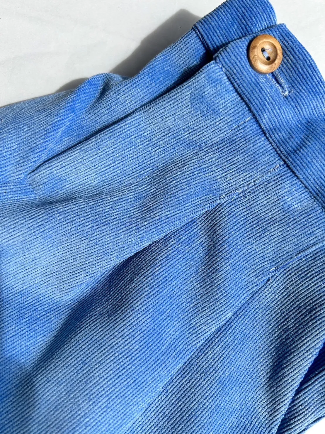 Bluish corduroy twill pants