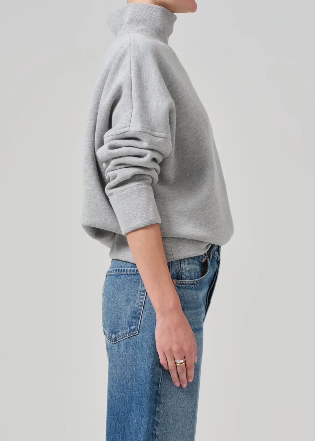 Cara Turtleneck in Heather Grey