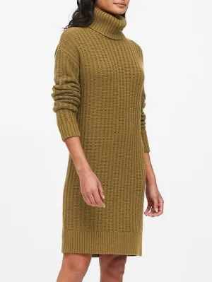 Chunky Turtleneck Sweater Dress in Brown Olive