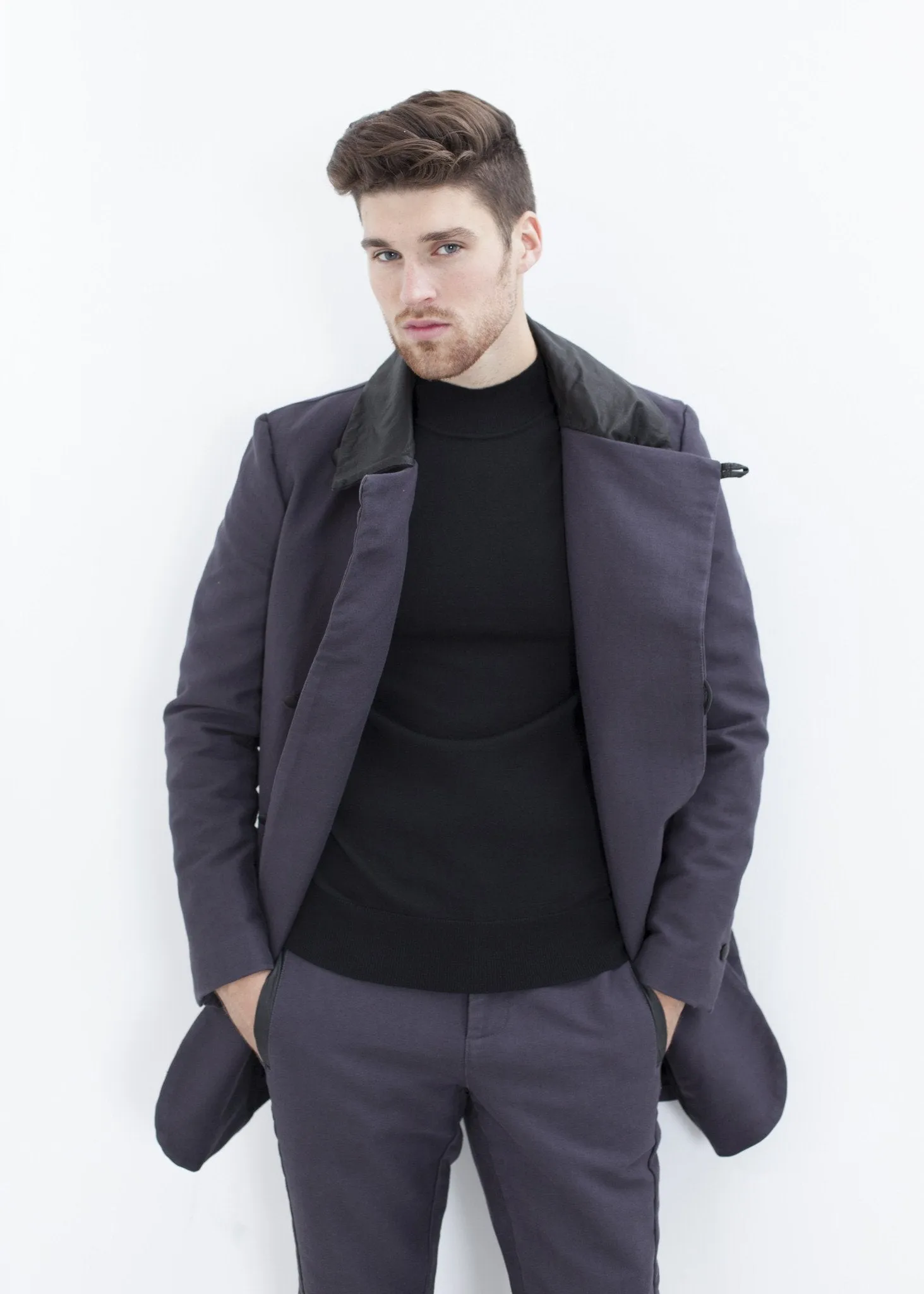 Merino Knit Turtleneck in Black